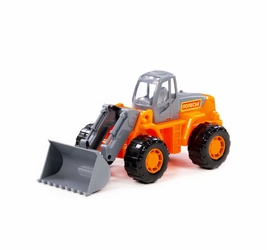 Трактор-погрузчик Умелец