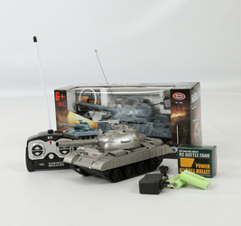 PS Боевой Танк на р/у, аккум, стреляет. 