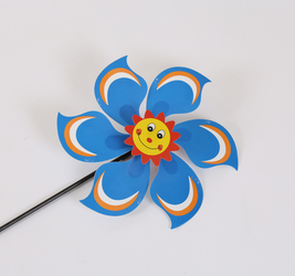 Вертушка-цветок