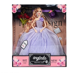 Кукла в коробке.