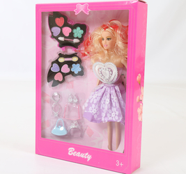 Кукла с косметикой