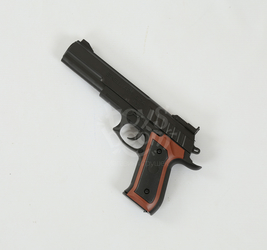 Пистолет стреляет пулями