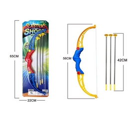 Лук и стрелы на листе