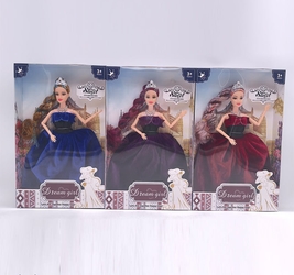 Кукла в коробке.