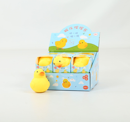 Цыпленок из ПВХ.