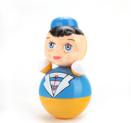 Мальчик - неваляшка 