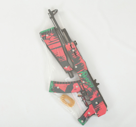 Автомат из дерева, стреляет резинками.